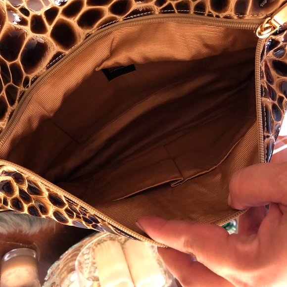 Hobo tortoiseshell patterned clutch